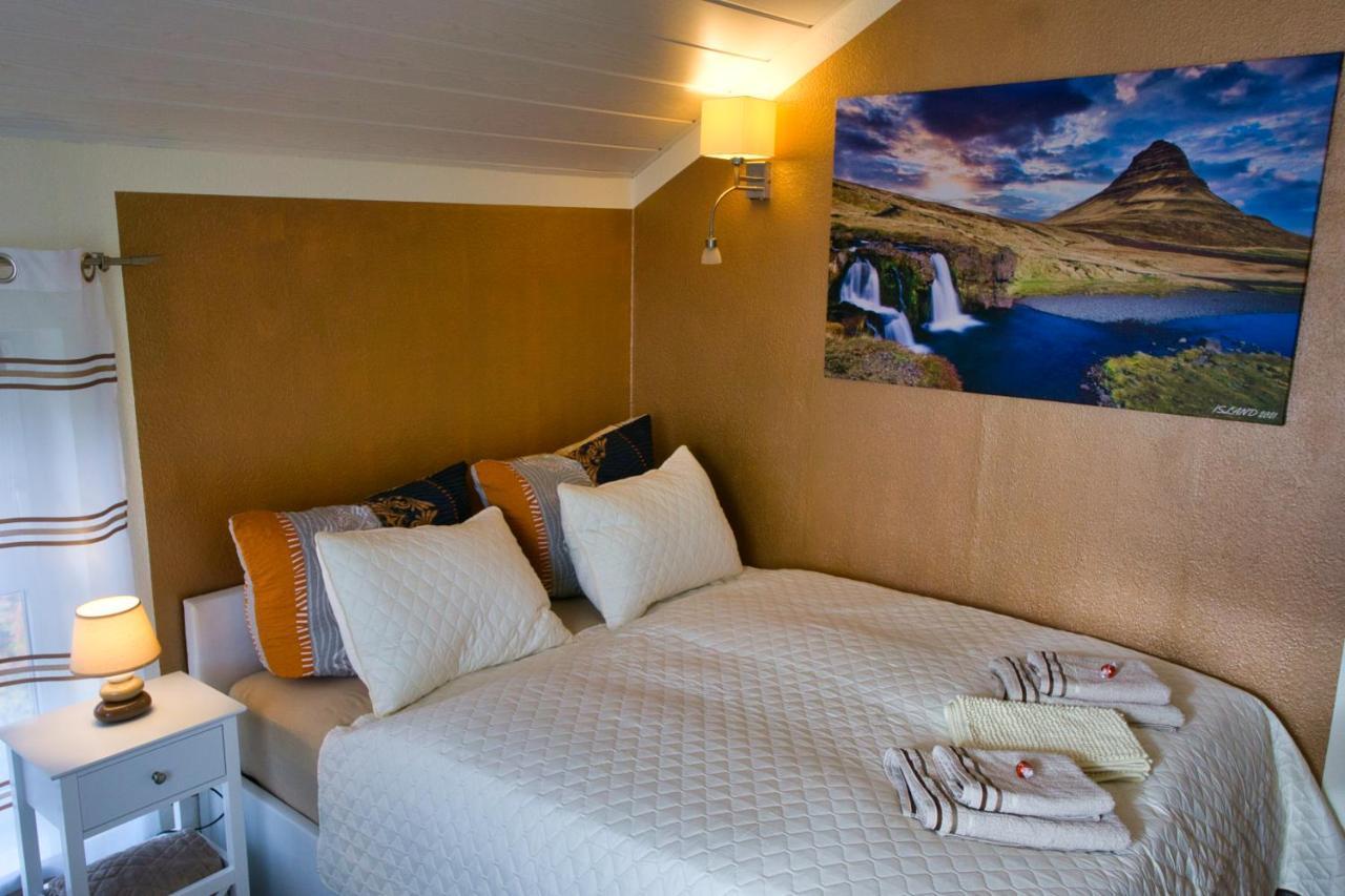 Mycozyplace - Gemuetliches Zimmer Fuer Zwei Dresden Ngoại thất bức ảnh